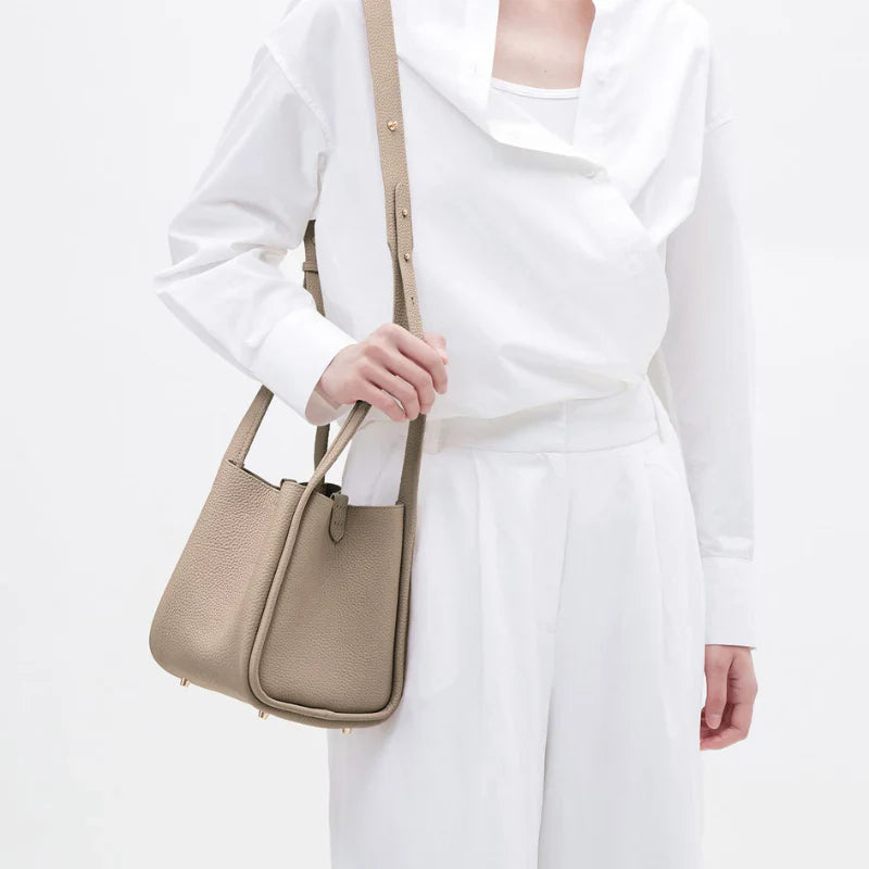 songmont bag apricot cream or iovry​