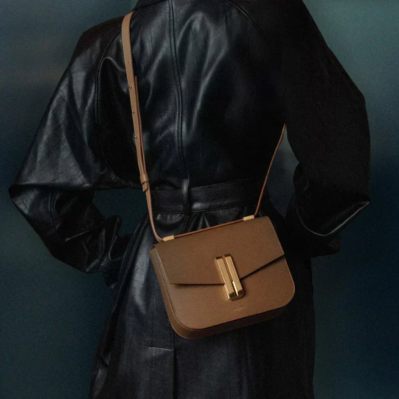 Demellier The Vancouver Bag – Your Go To Everyday Shoulder Bag