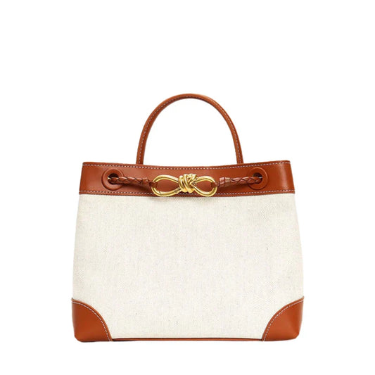  The Perfect Pair: Why Canvas and Leather Tote Bags Are Your Ultimate Everyday Carry