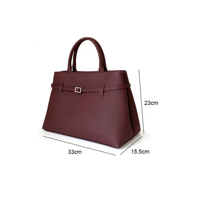 minimalist leather tote bag showing size and proportions